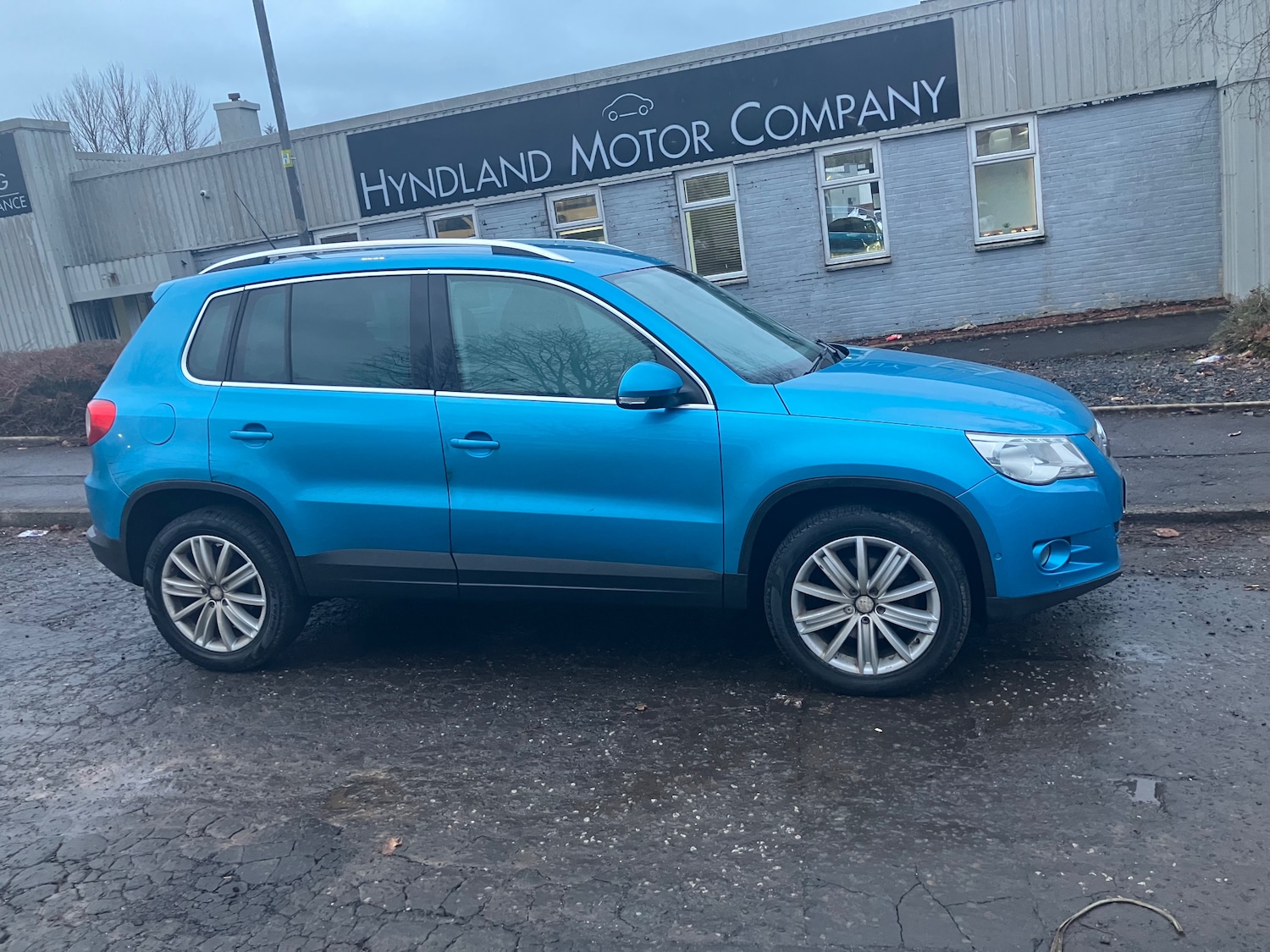 Used Volkswagen Tiguan 2009 for sale - 77389118: Photo 6