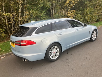 Used Jaguar XF 2014 for sale - 76976110: Photo