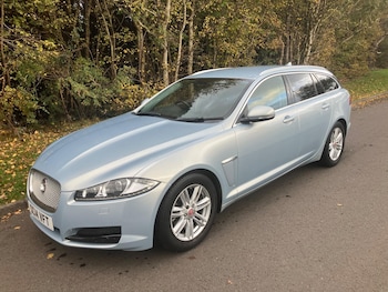 Used Jaguar XF 2014 for sale - 76976110: Photo