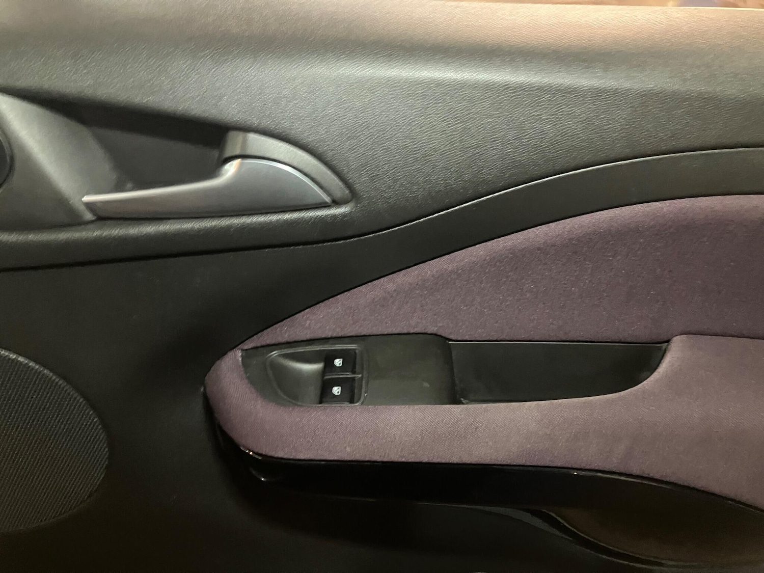 Used Vauxhall ADAM 2013 for sale - 76781628: Photo 15