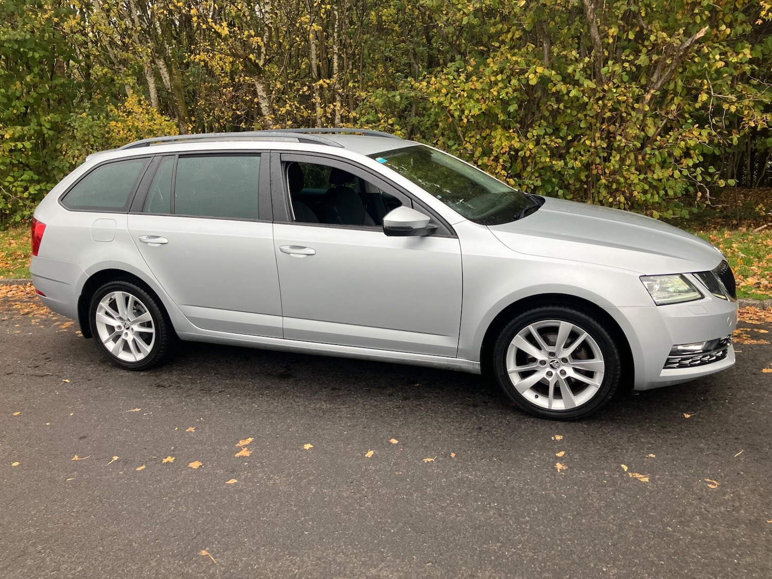 Used Skoda Octavia 2019 for sale - 76781837: Photo 2