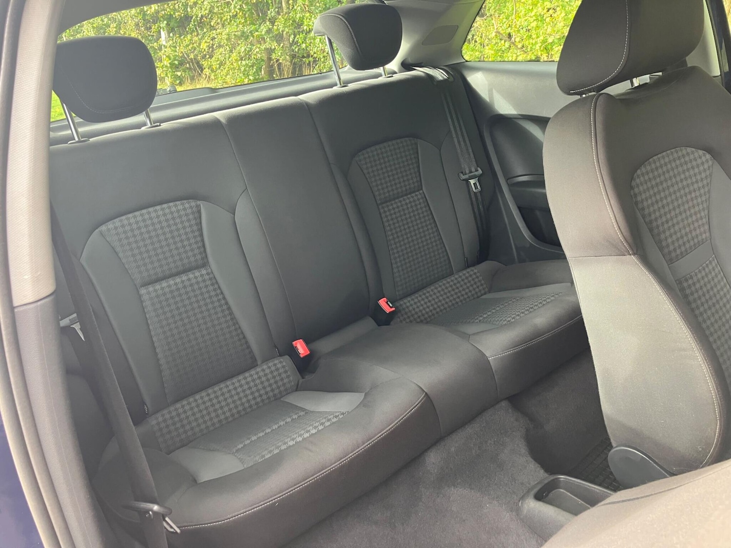 Used Audi A1 2011 for sale - 76781272: Photo 10