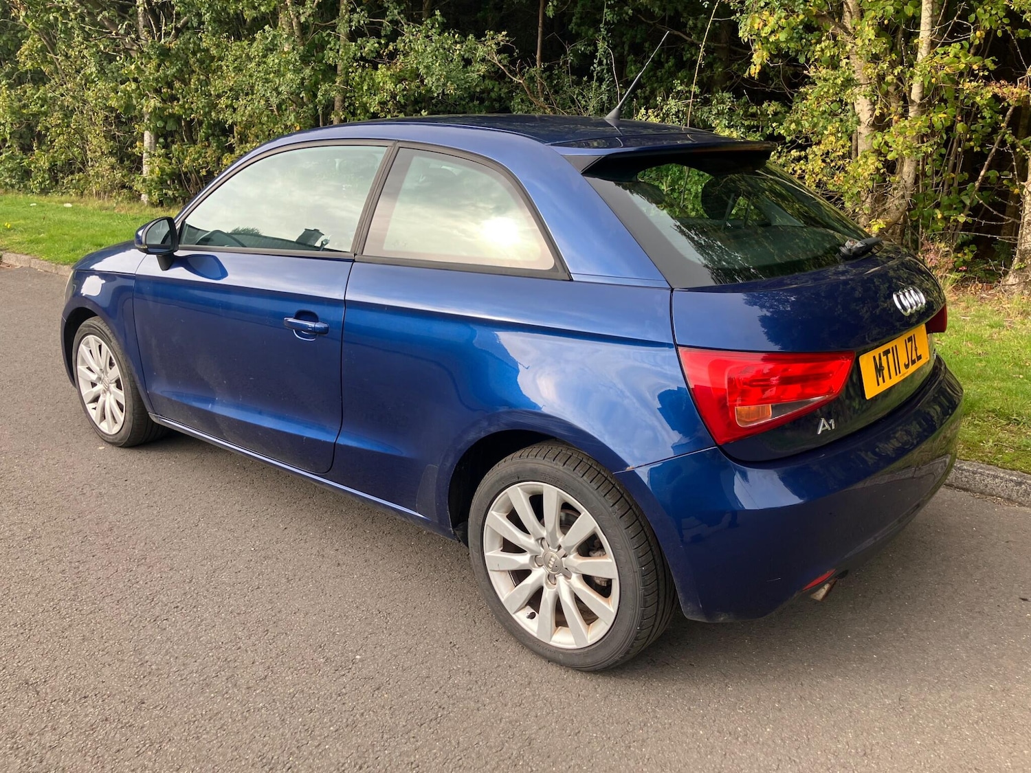 Used Audi A1 2011 for sale - 76781272: Photo 6