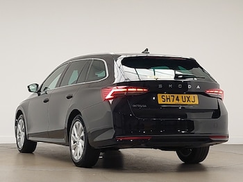 Used Skoda Octavia 2024 for sale - 75496162: Photo