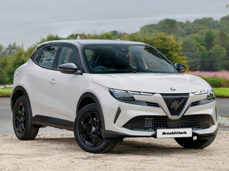 Used Alfa Romeo Junior 2025 for sale - 76583524: Photo 1