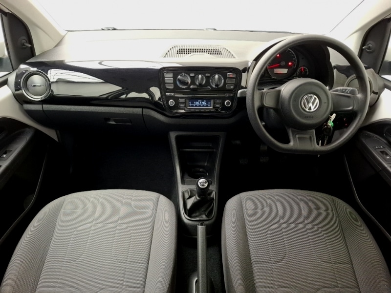 Used Volkswagen up! 2013 for sale - 77702217: Photo 2