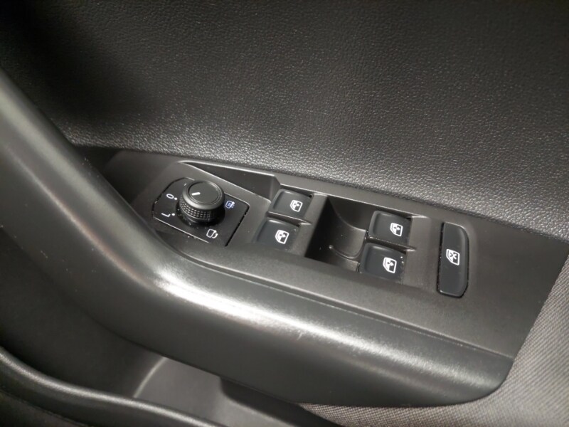 Used Volkswagen Polo 2024 for sale - 78032681: Photo 17