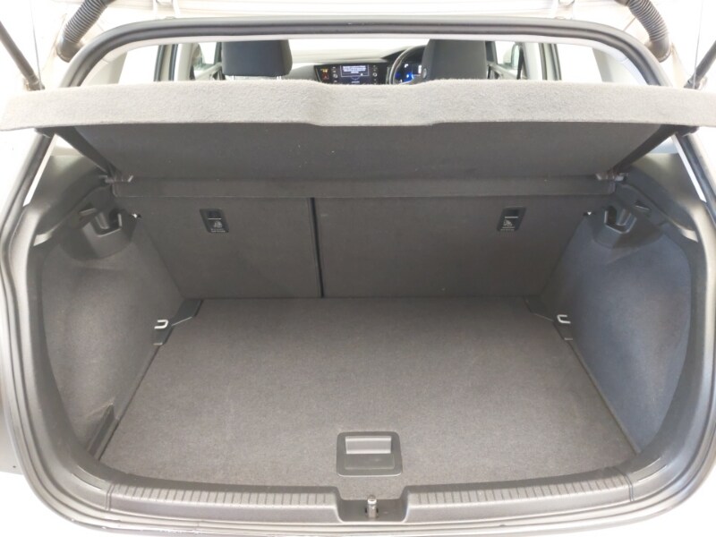 Used Volkswagen Polo 2024 for sale - 78032681: Photo 8