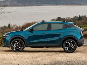 Used Alfa Romeo Junior 2025 for sale - 77224048: Photo