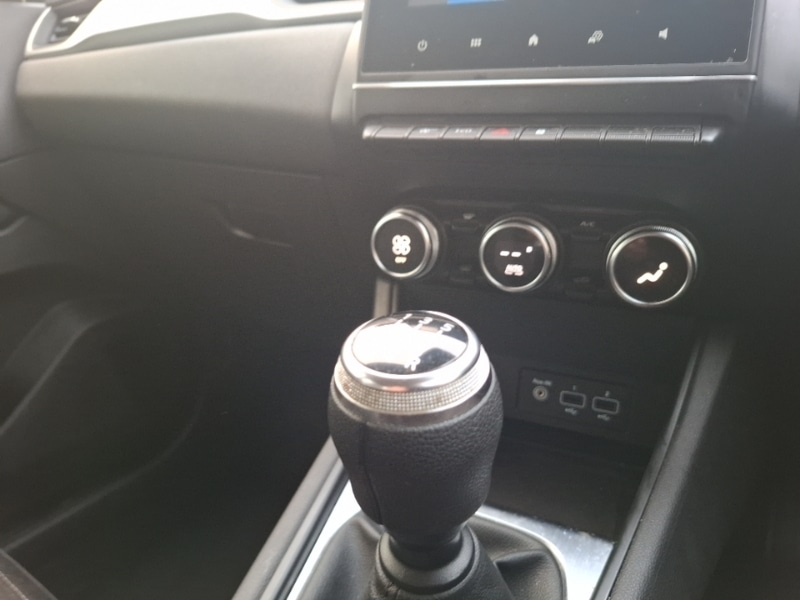 Used Renault Captur 2021 for sale - 76506698: Photo 18