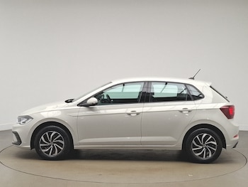 Used Volkswagen Polo 2024 for sale - 78546272: Photo