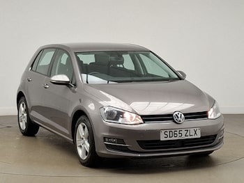 Used Volkswagen Golf 2015 for sale - 78099172: Photo