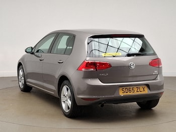 Used Volkswagen Golf 2015 for sale - 78099172: Photo