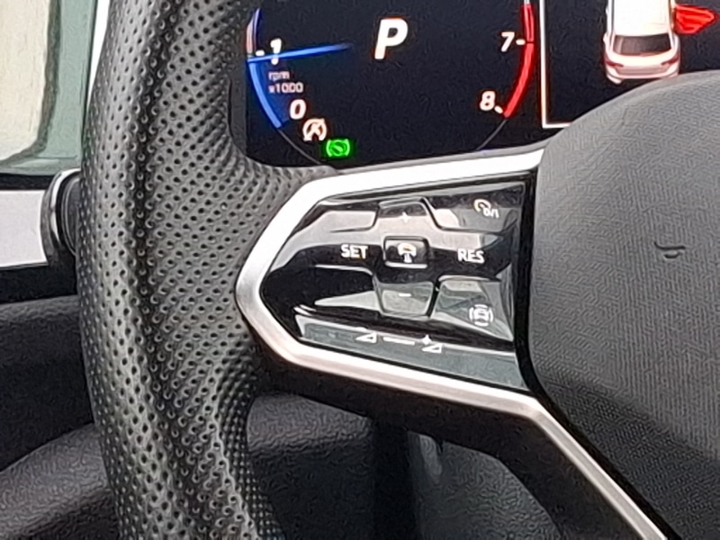 Used Volkswagen T-Roc 2022 for sale - 76471667: Photo 10