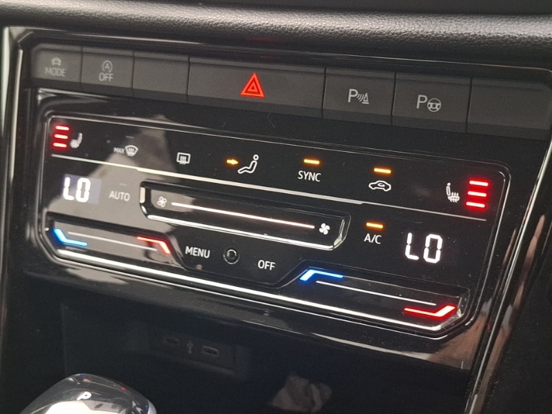 Used Volkswagen T-Roc 2022 for sale - 76471667: Photo 19