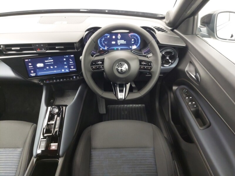 Used Alfa Romeo Junior 2025 for sale - 76506693: Photo 7