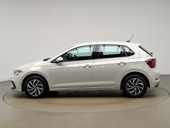 Used Volkswagen Polo 2024 for sale - 79131152: Photo