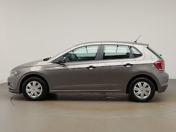 Used Volkswagen Polo 2018 for sale - 77058820: Photo