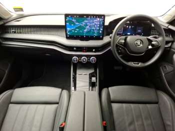 Used Skoda Superb 2024 for sale - 75429351: Photo