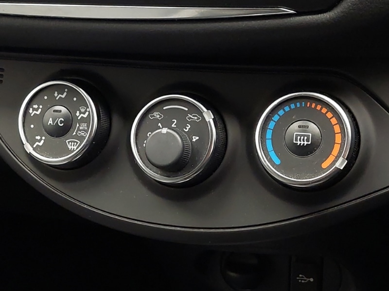 Used Toyota Yaris 2020 for sale - 77448591: Photo 15