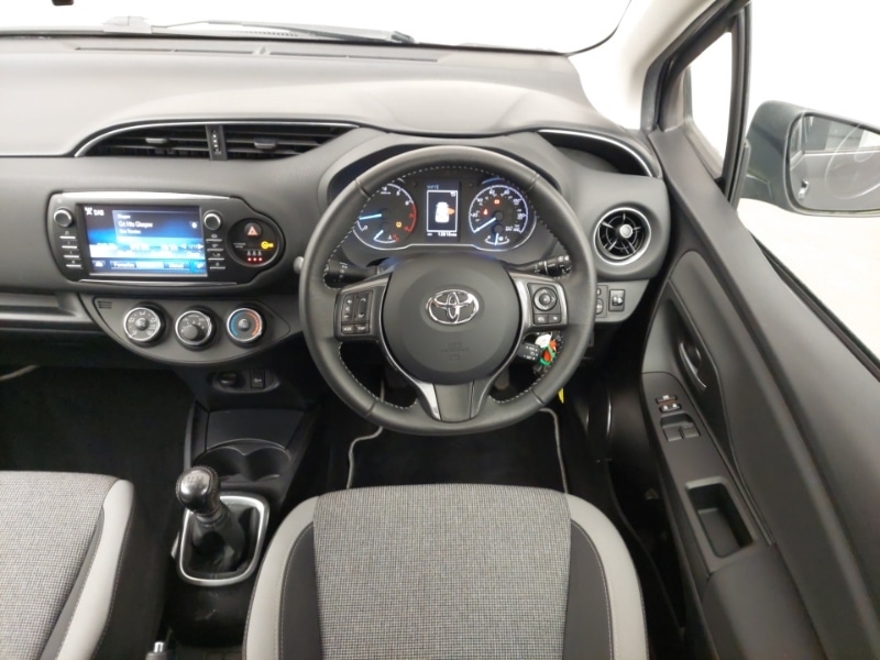 Used Toyota Yaris 2020 for sale - 77448591: Photo 7