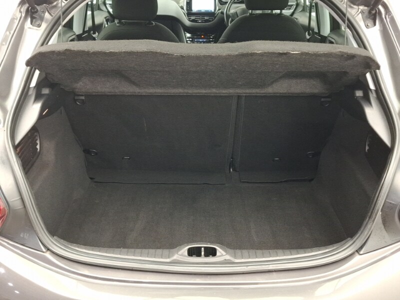 Used Peugeot 208 2019 for sale - 76906515: Photo 8