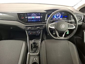 Used Volkswagen Polo 2023 for sale - 78478085: Photo