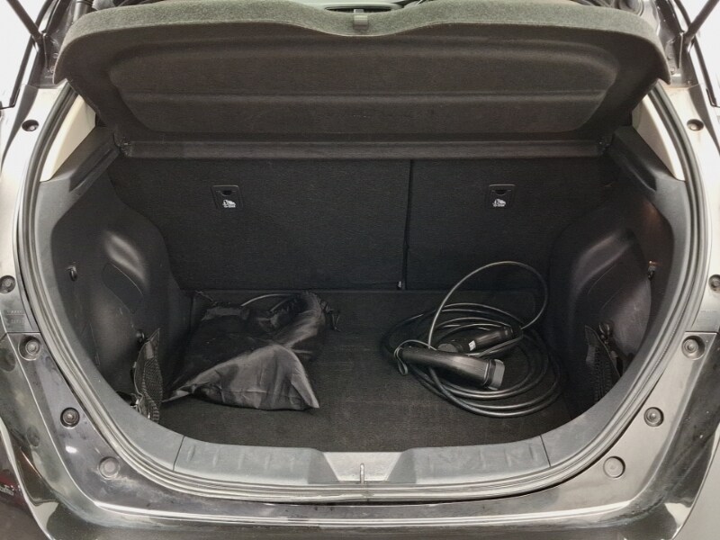 Used Nissan Leaf 2022 for sale - 76464893: Photo 8