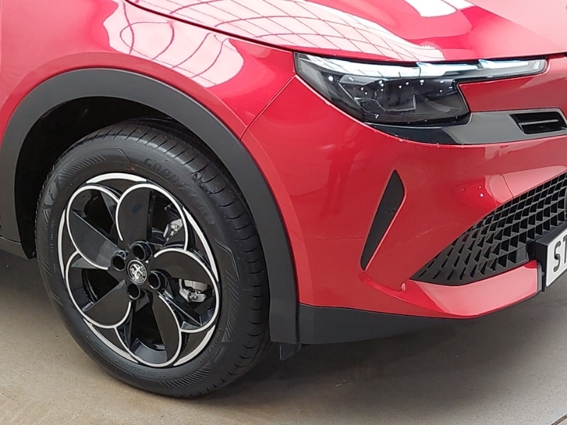 Used Alfa Romeo Junior 2025 for sale - 76556386: Photo 9