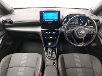 Used Toyota Yaris Cross 2022 for sale - 75442498: Photo