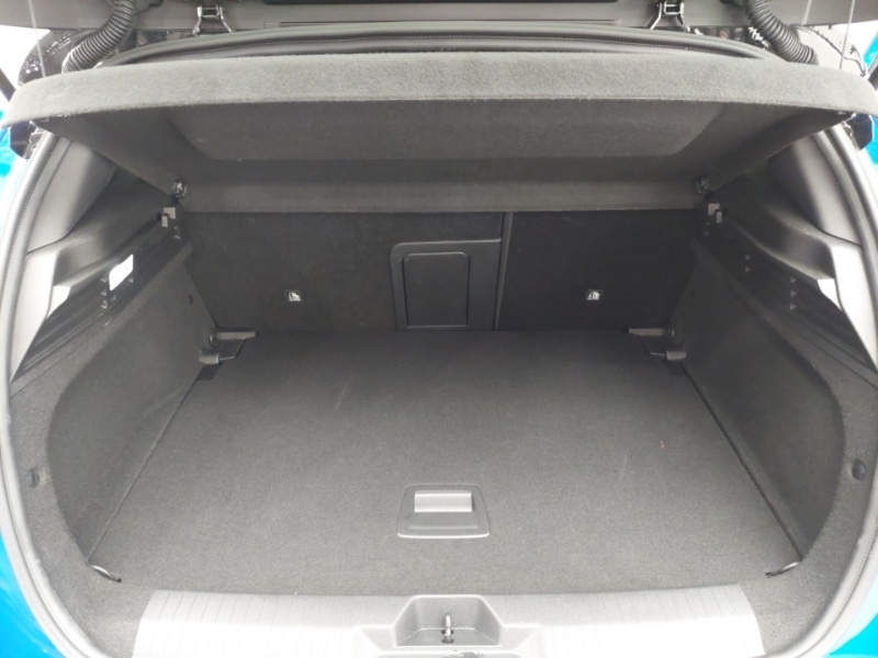 Used Vauxhall Astra 2024 for sale - 76920211: Photo 8