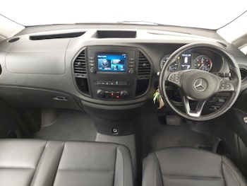 Used Mercedes-Benz Vito 2022 for sale - 76331524: Photo 2