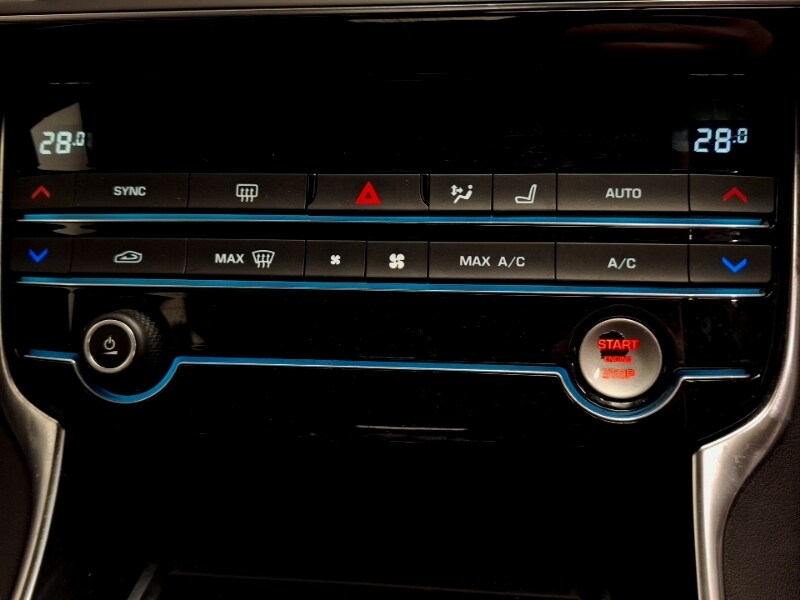 Used Jaguar XE 2019 for sale - 77544048: Photo 17