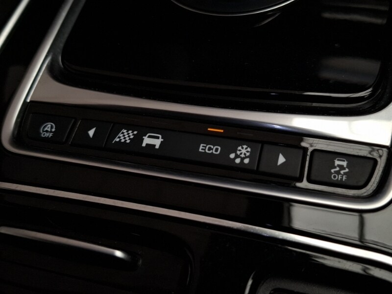 Used Jaguar XE 2019 for sale - 77544048: Photo 18