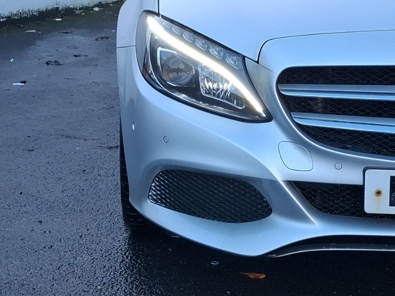 Used Mercedes-Benz C Class 2018 for sale - 76779531: Photo 13