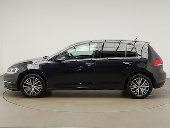 Used Volkswagen Golf 2018 for sale - 78440464: Photo