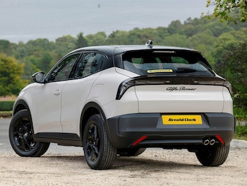 Used Alfa Romeo Junior 2025 for sale - 76583532: Photo