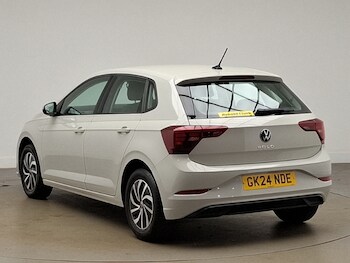Used Volkswagen Polo 2024 for sale - 77556270: Photo