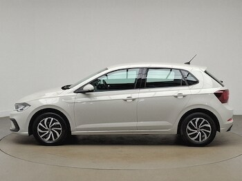 Used Volkswagen Polo 2024 for sale - 77556270: Photo