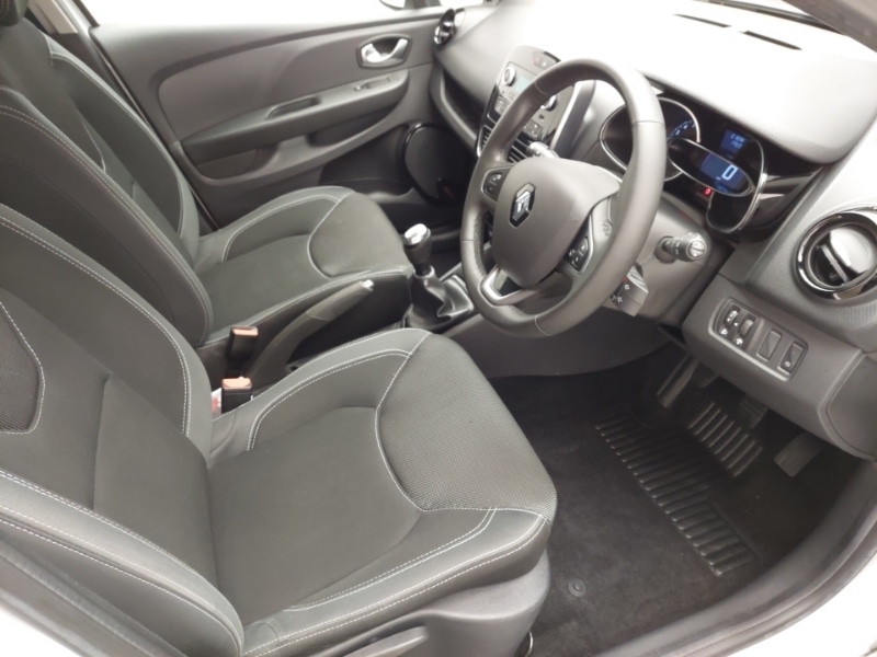 Used Renault Clio 2019 for sale - 76860369: Photo 13