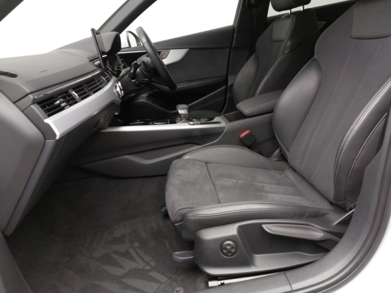 Used Audi A4 2022 for sale - 77272935: Photo 5