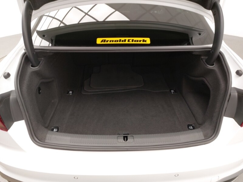 Used Audi A4 2022 for sale - 77272935: Photo 8