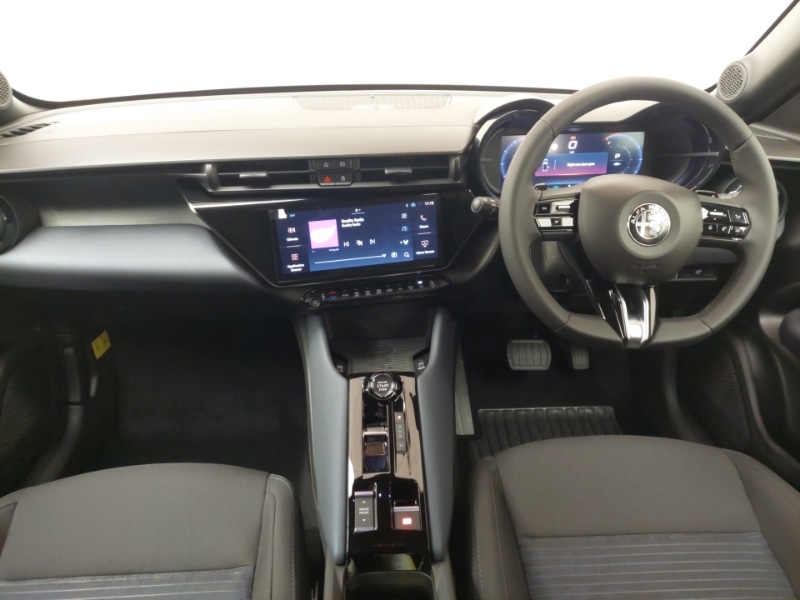 Used Alfa Romeo Junior 2025 for sale - 77530673: Photo 2