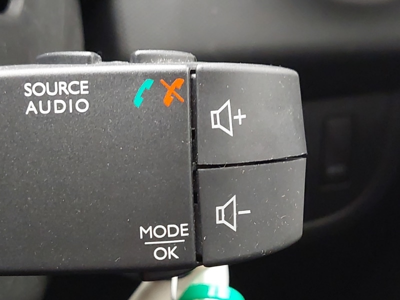 Used Dacia Sandero Stepway 2014 for sale - 77405073: Photo 17