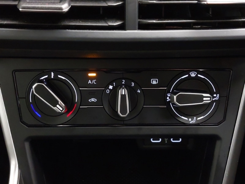 Used Volkswagen Polo 2023 for sale - 77595921: Photo 15