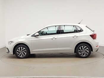 Used Volkswagen Polo 2023 for sale - 77595921: Photo