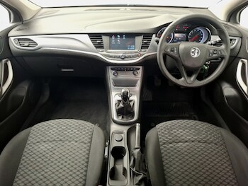 Used Vauxhall Astra 2018 for sale - 78660971: Photo