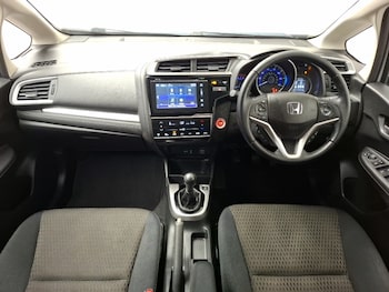 Used Honda Jazz 2018 for sale - 79505535: Photo