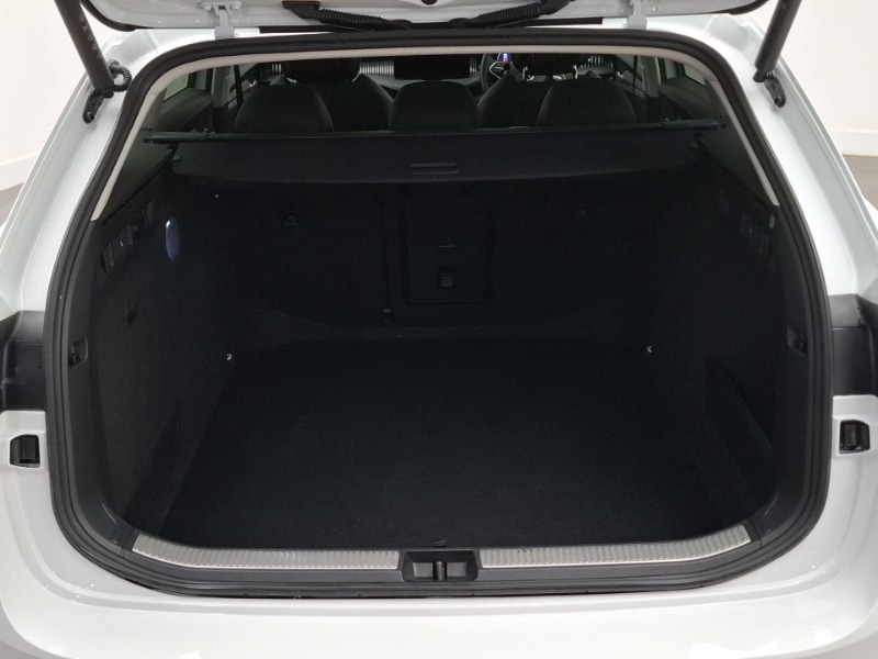 Used Skoda Superb 2024 for sale - 76225872: Photo 8