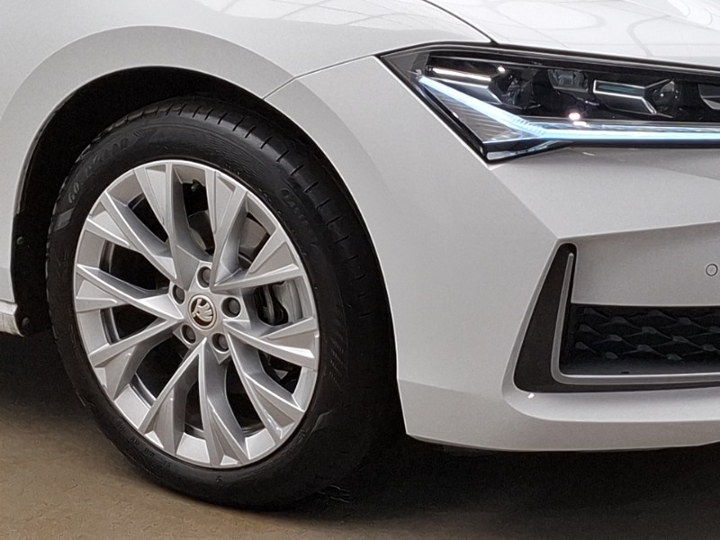 Used Skoda Superb 2024 for sale - 76225872: Photo 9